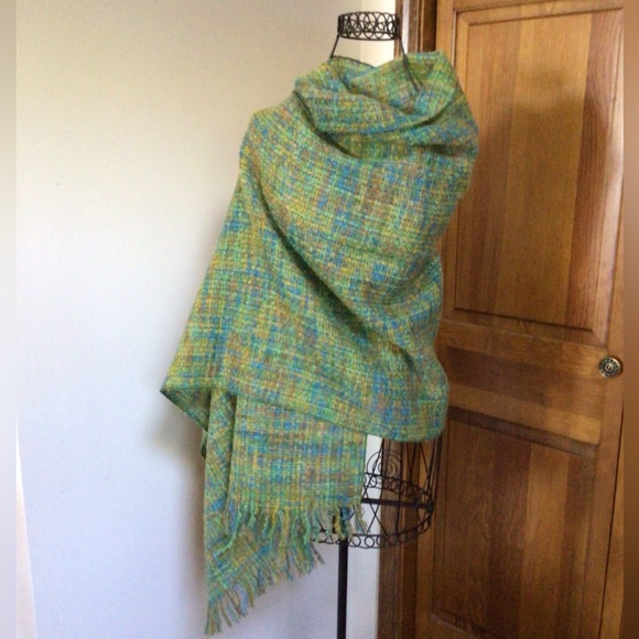 Einiger Accessories - Einiger luxury loomed scarf 84”x 28”